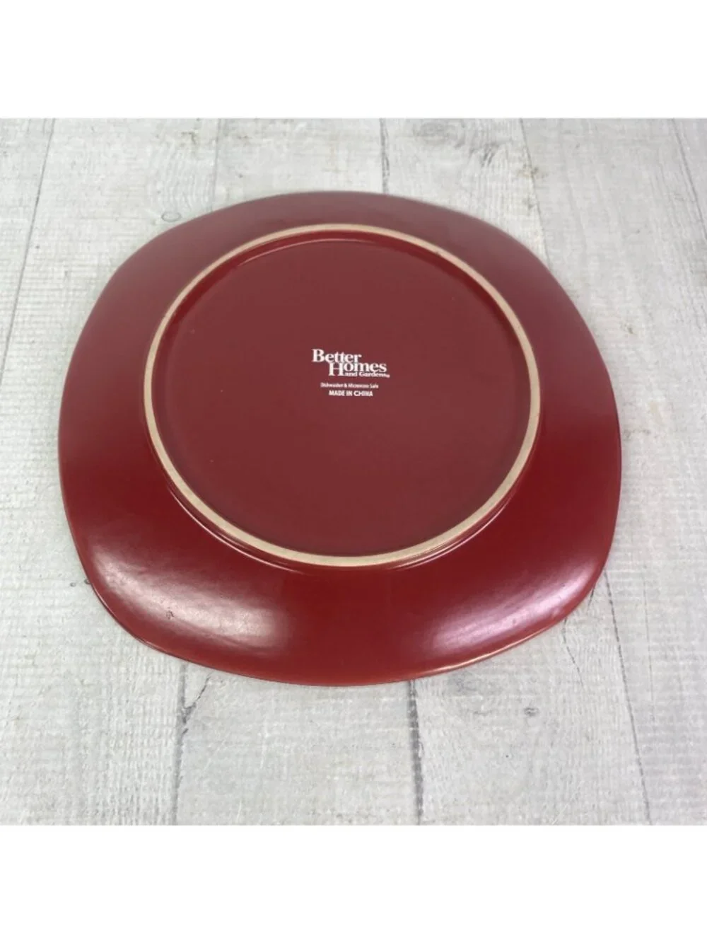 Better Homes & Gardens MEDALLION Floral Red Square Stoneware Lunch Plate Set 2
